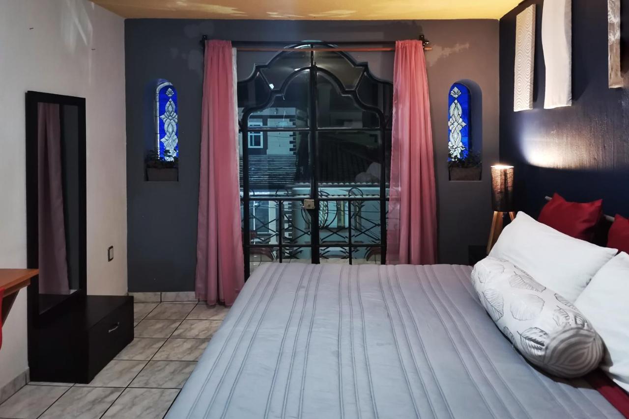 Hotel Boutique Charlotte Arandas 外观 照片